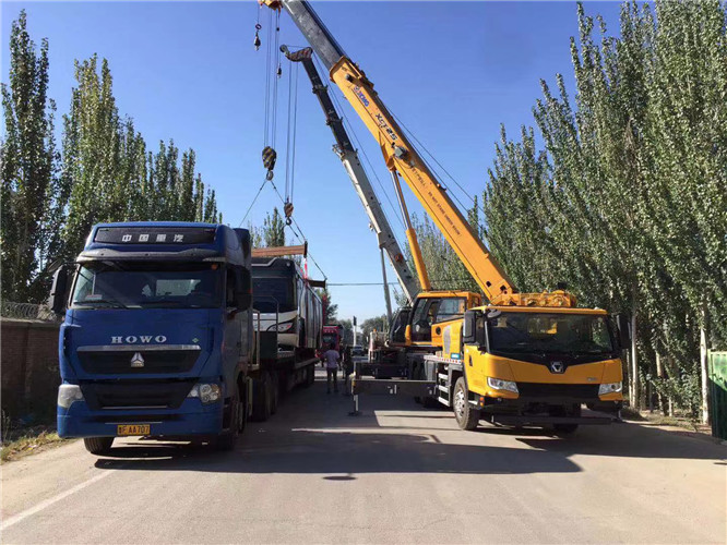 工布江达县“省油又稳当”—— 吊车的 “智能节能” 技术